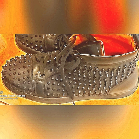 CHRISTIAN LOUBOUTIN Black Louis Sneakers Rubber Spikes, Red Souls Size 9 - Picture 3 of 3